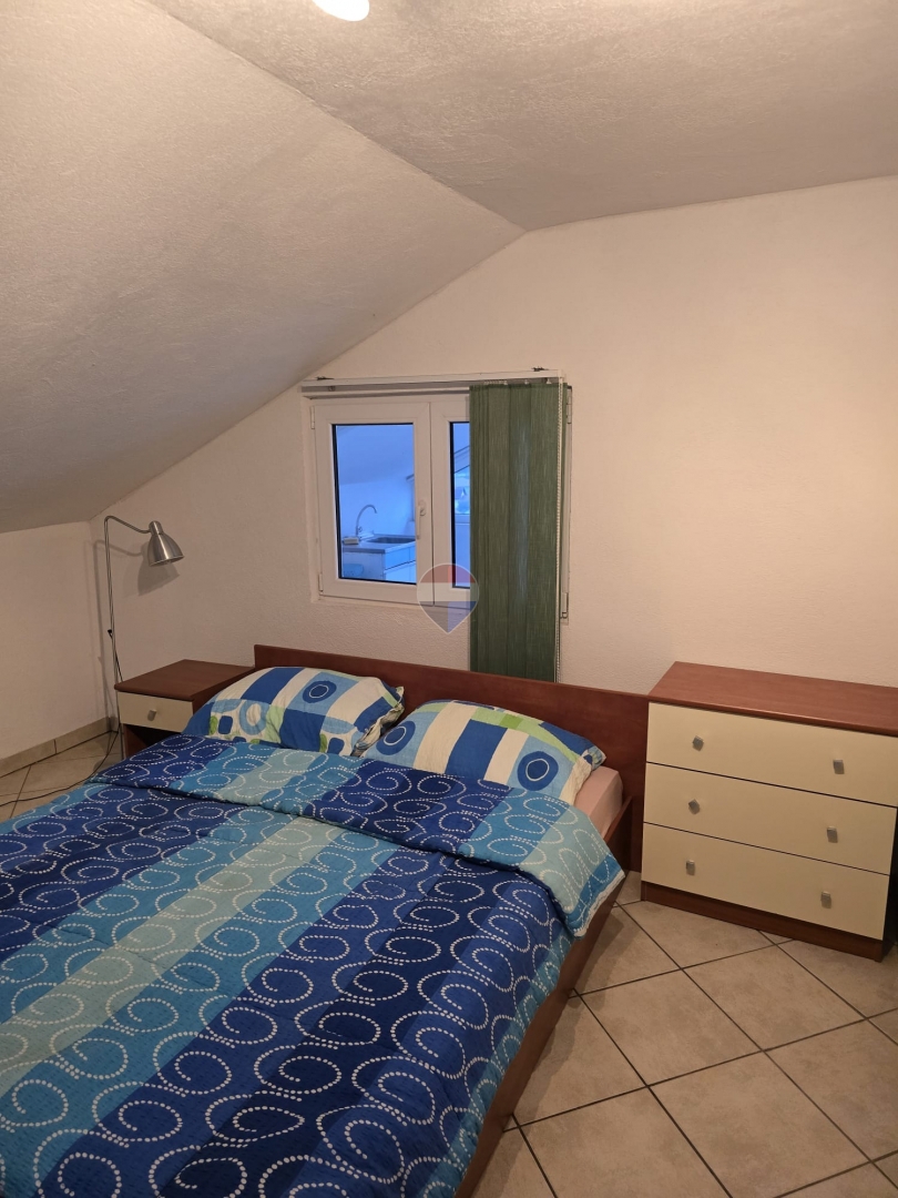 Hiša Gornji Karin, Obrovac, 122,65m2