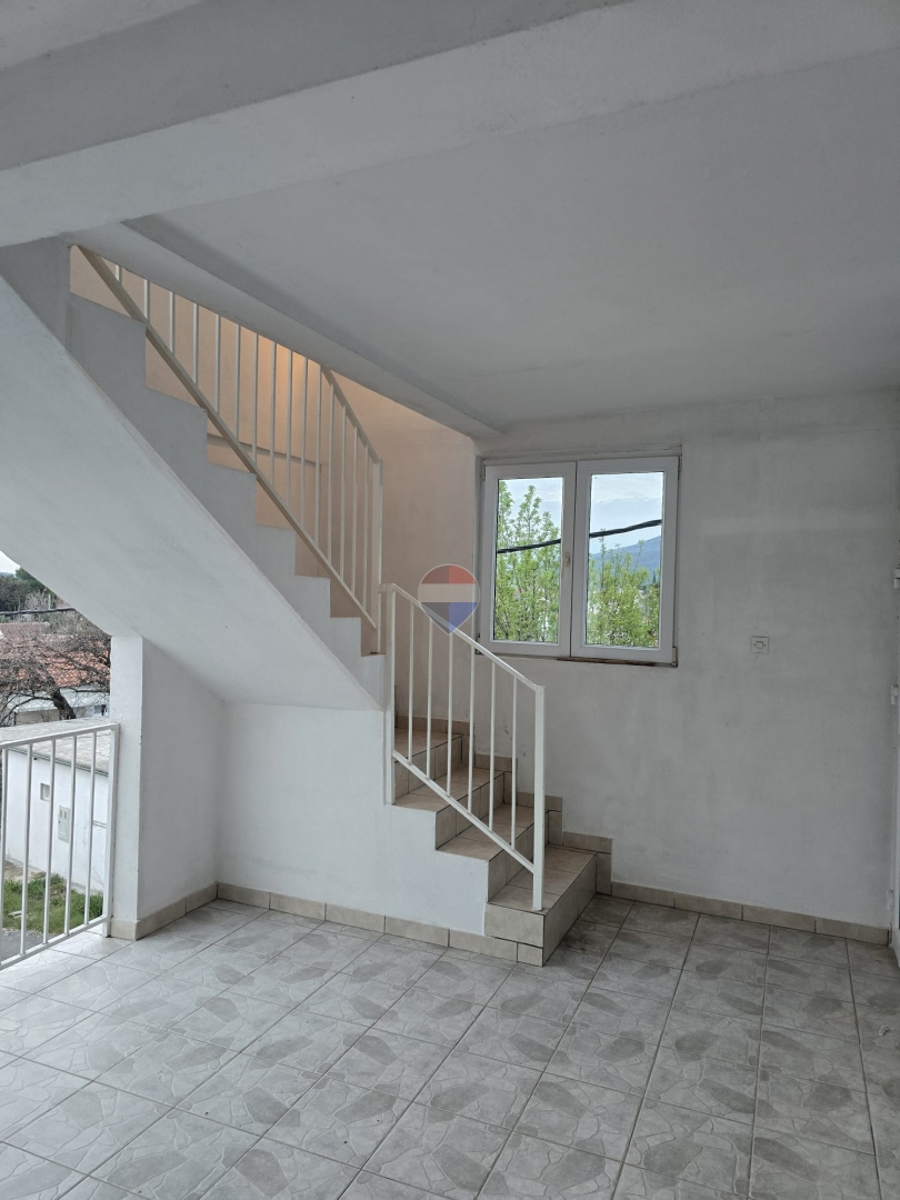 Hiša Gornji Karin, Obrovac, 122,65m2