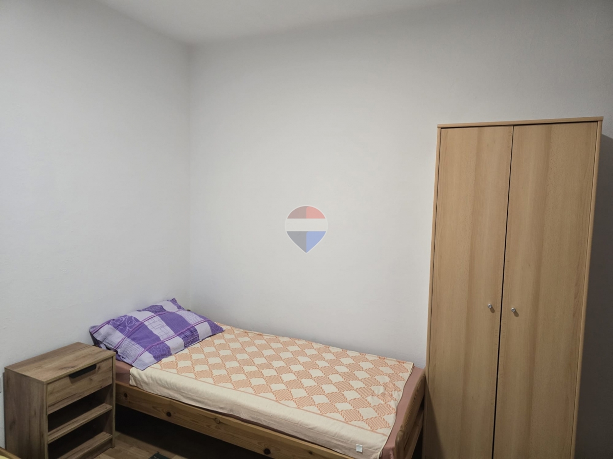 Hiša Gornji Karin, Obrovac, 122,65m2