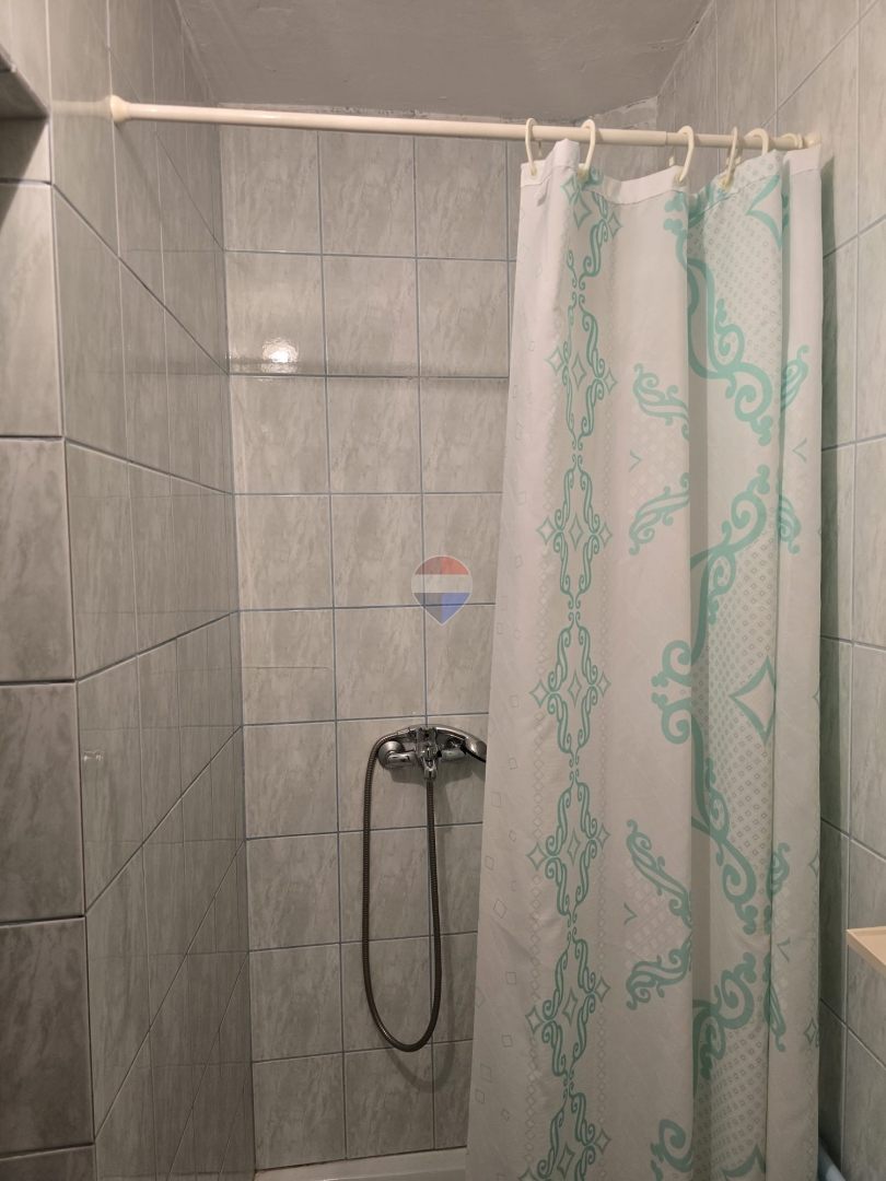 Hiša Gornji Karin, Obrovac, 122,65m2