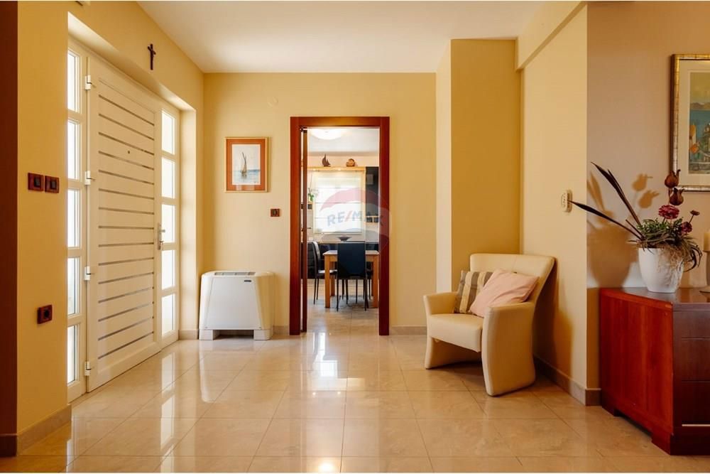 Hiša Kožino, Zadar - Okolica, 880m2