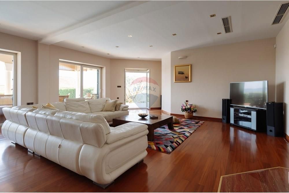 Hiša Kožino, Zadar - Okolica, 880m2