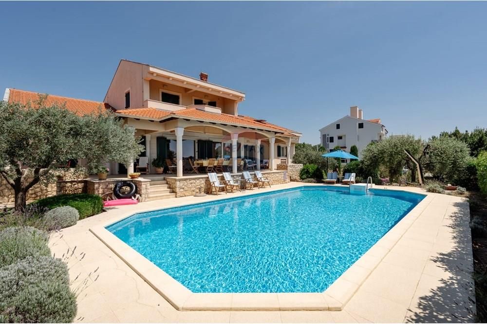 Hiša Kožino, Zadar - Okolica, 880m2