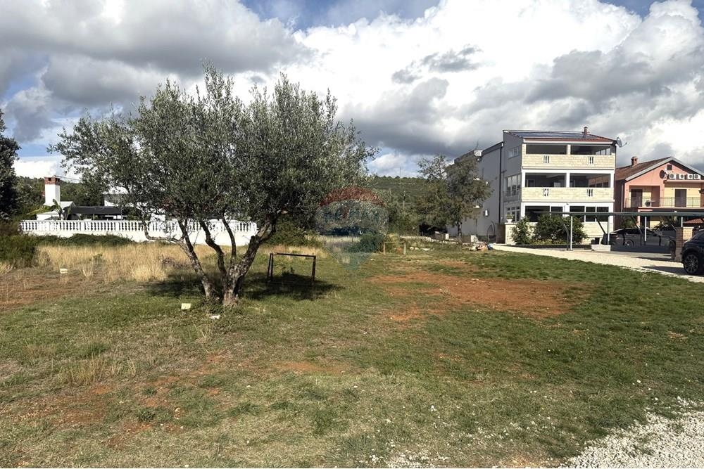 Zemljišče Sukošan, 476m2