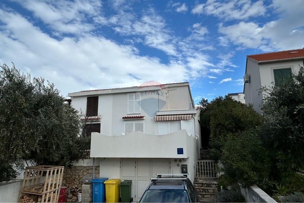 Hiša Novalja, 107m2