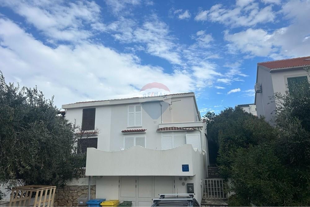 Hiša Novalja, 107m2