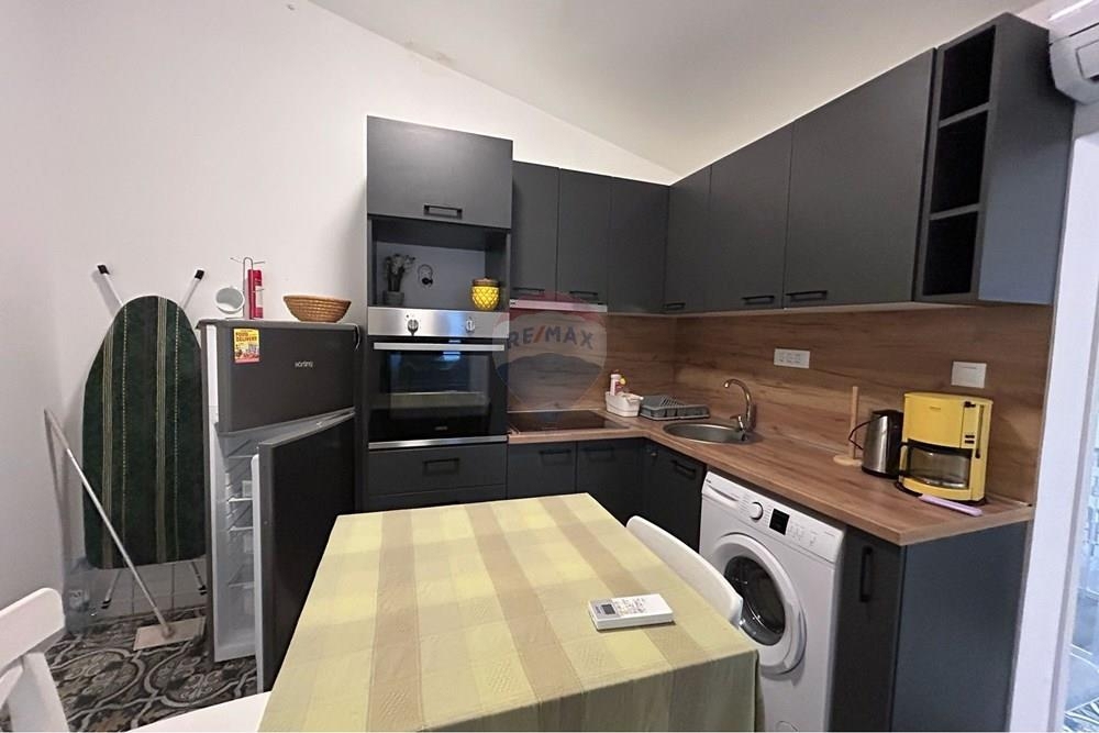 Hiša Novalja, 107m2