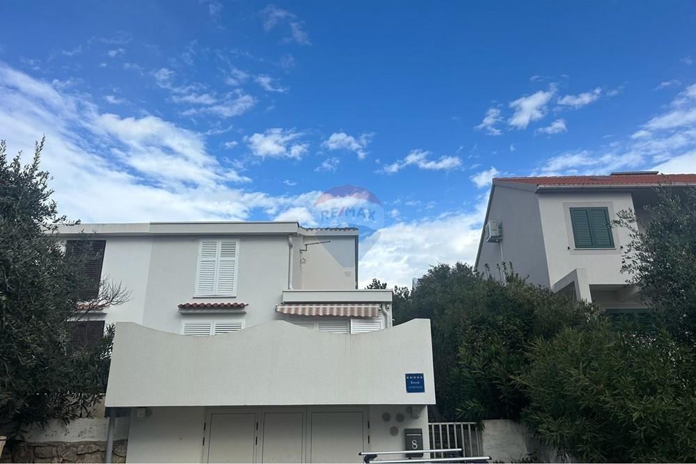 Hiša Novalja, 107m2