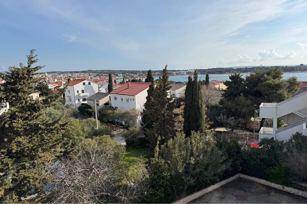 Hiša Novalja, 450m2