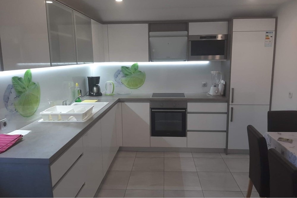 Hiša Novalja, 450m2