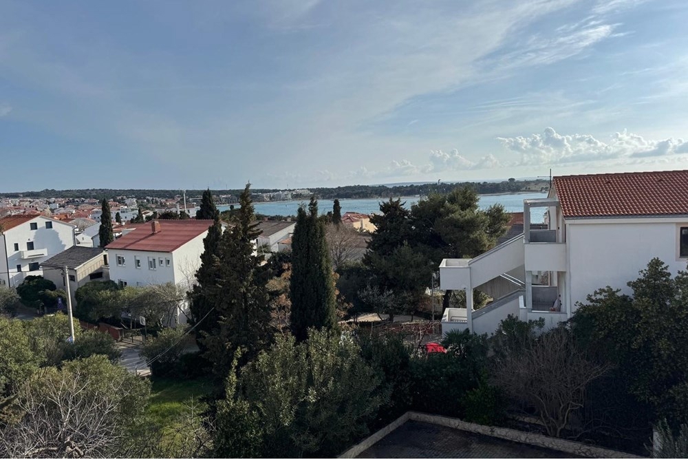 Hiša Novalja, 450m2