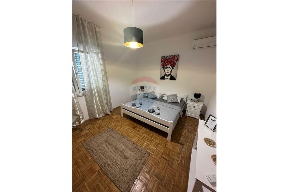 Hiša Košljun, Pag, 347m2