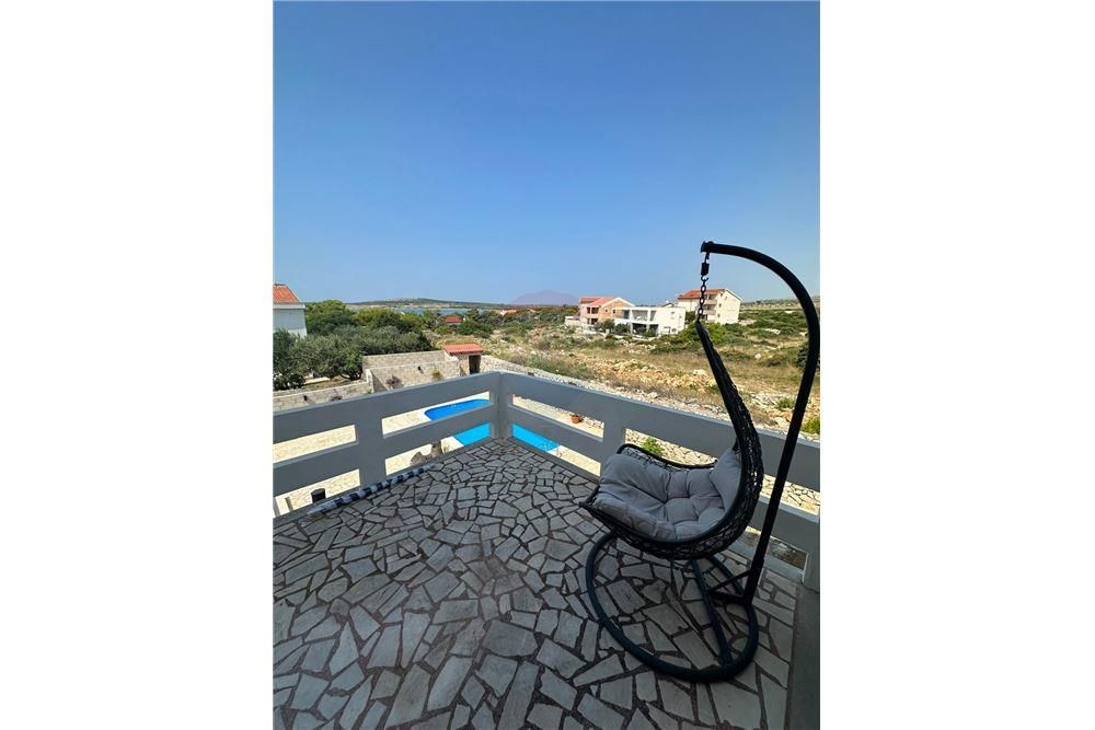 Hiša Košljun, Pag, 347m2