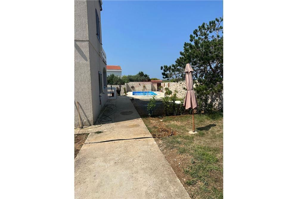 Hiša Košljun, Pag, 347m2