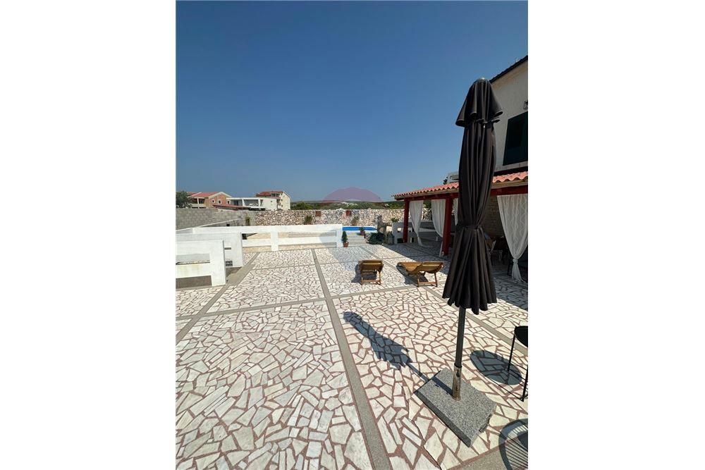 Hiša Košljun, Pag, 347m2