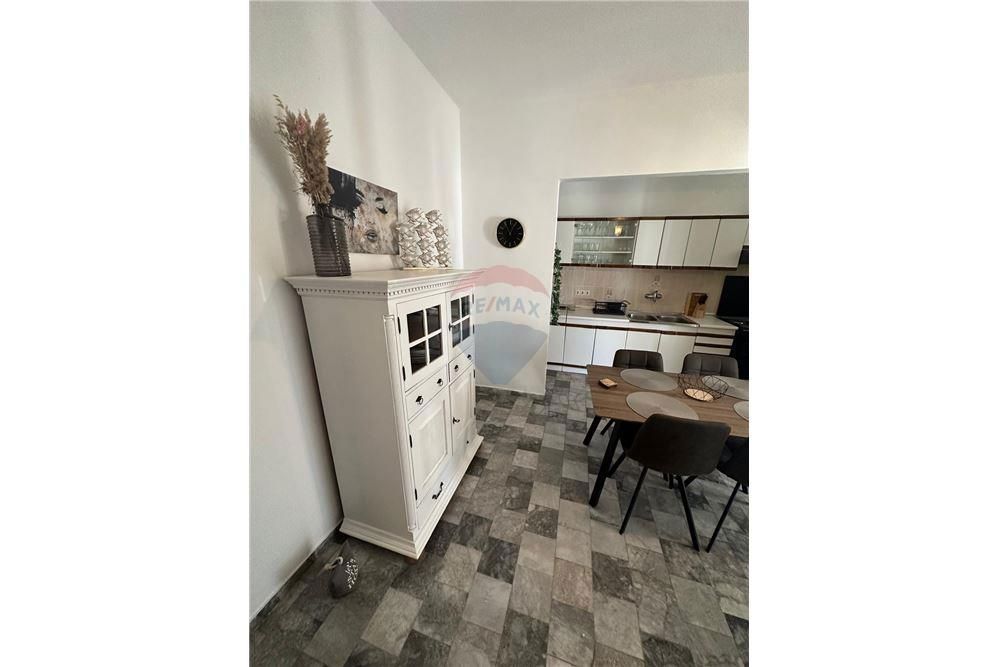 Hiša Košljun, Pag, 347m2