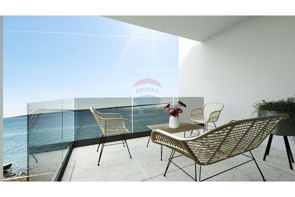 Stanovanje Mandre, Kolan, 48,84m2