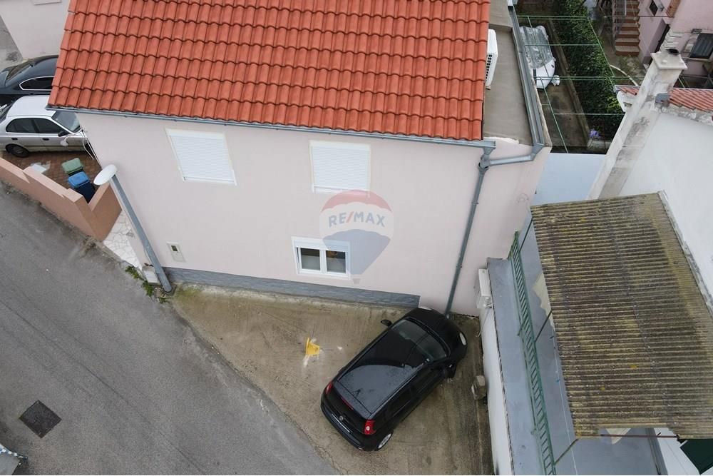Hiša Murter, 180m2