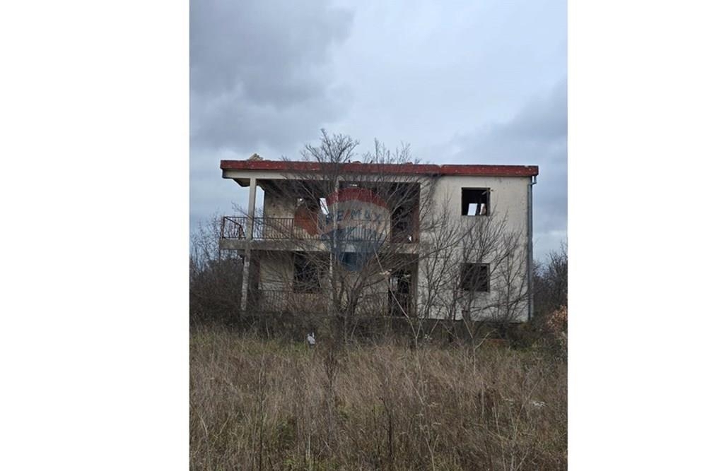 Zemljišče Donji Kašić, Benkovac, 5.986m2