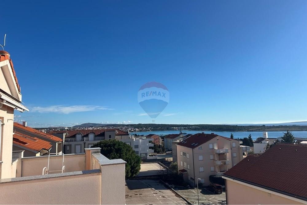 Stanovanje Novalja, 72,25m2