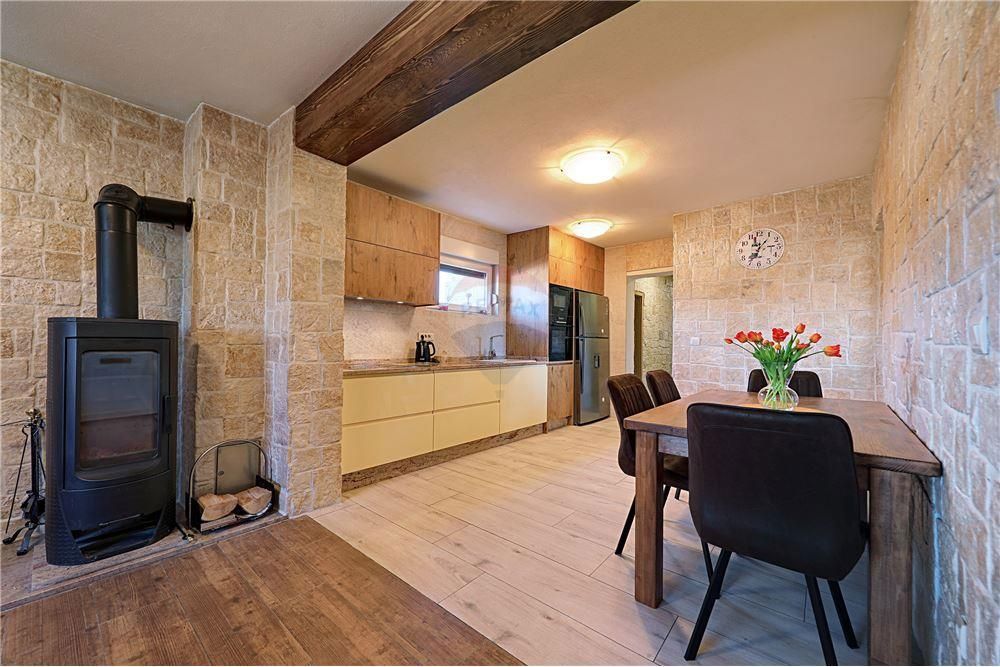 Hiša Pridraga, Novigrad, 138m2