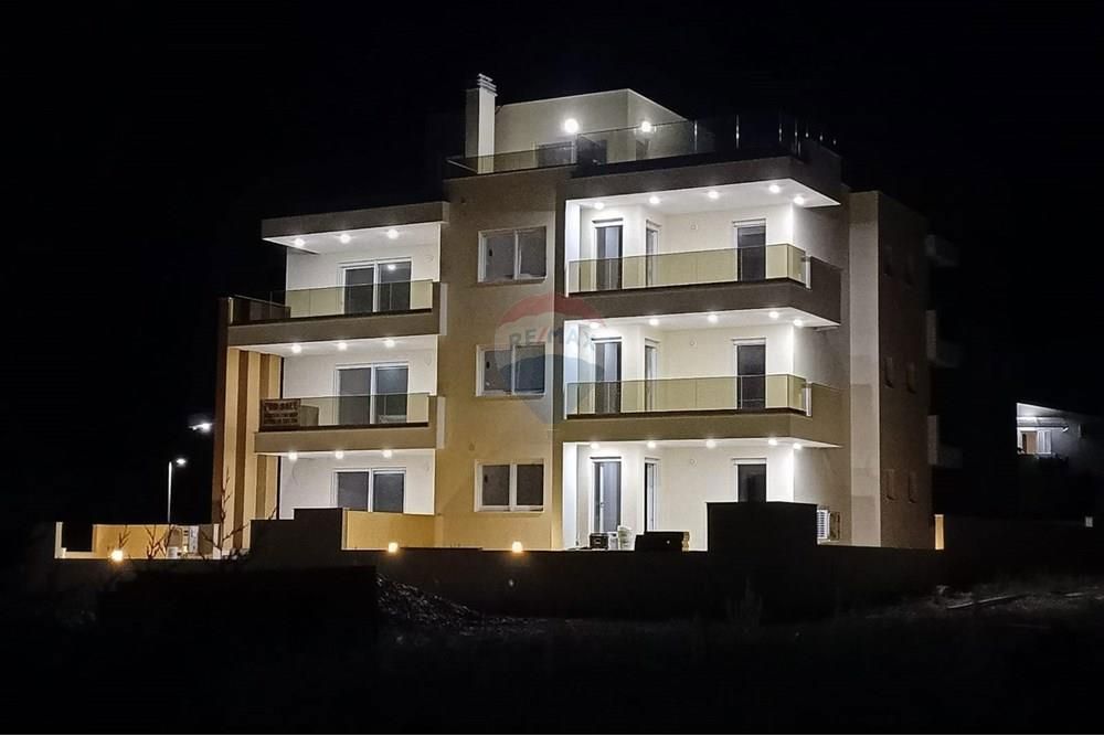 Stanovanje Povljana, 111,65m2