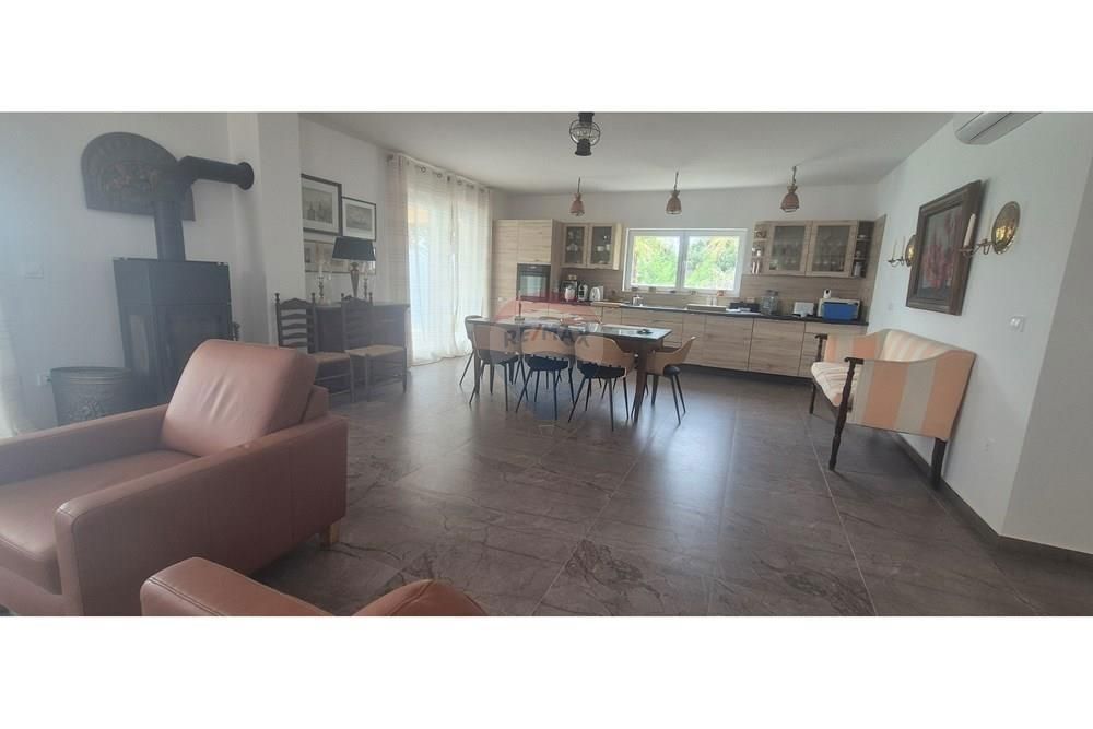 Hiša Mali Iž, Zadar - Okolica, 140m2