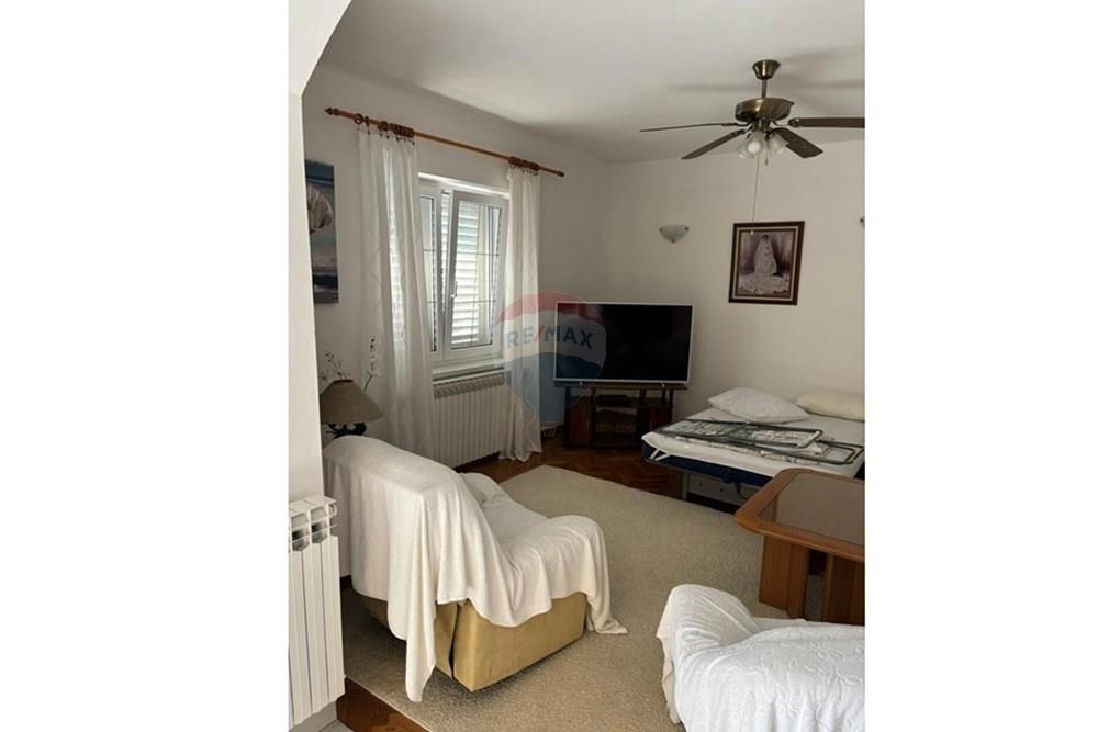 Hiša Zaton, Nin, 380m2