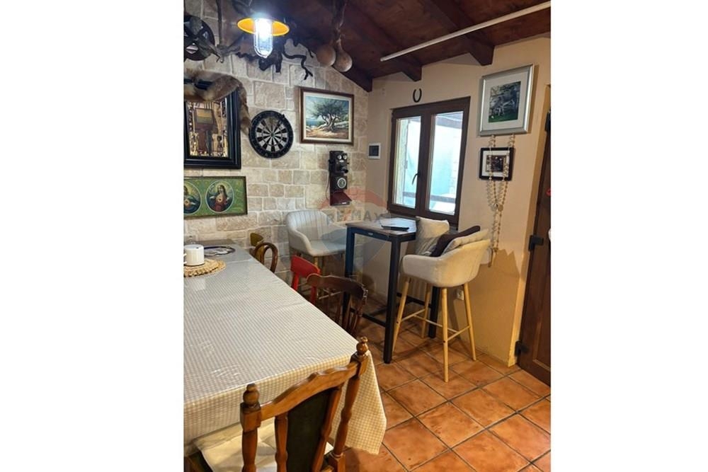 Hiša Zaton, Nin, 380m2