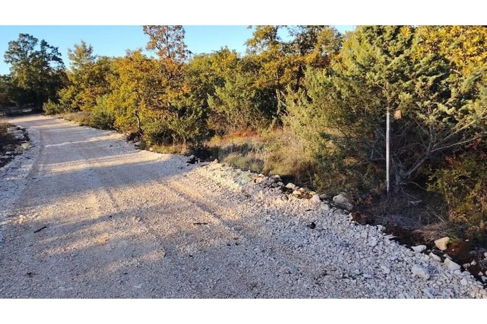 Zemljišče Murvica, Poličnik, 1.068m2