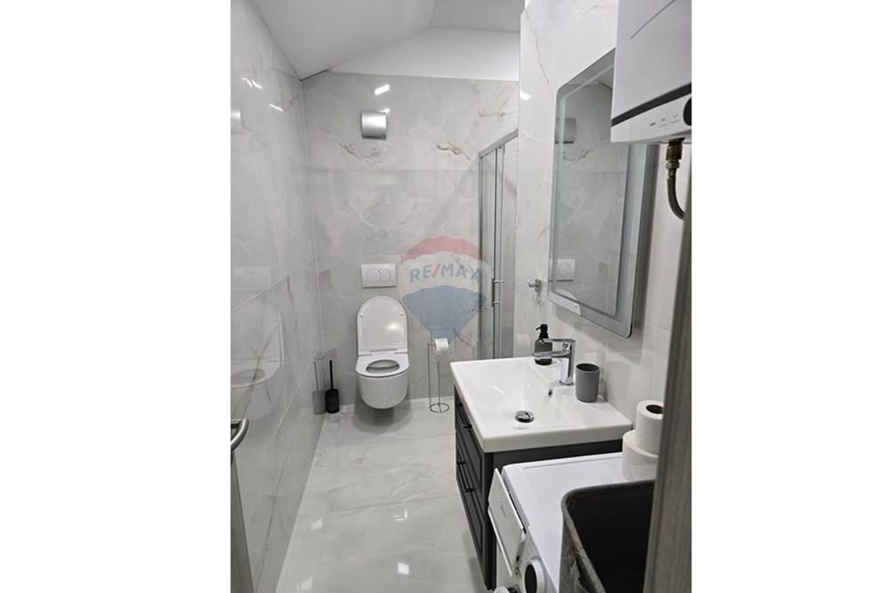 Hiša Sinjoretovo, Zadar, 315m2