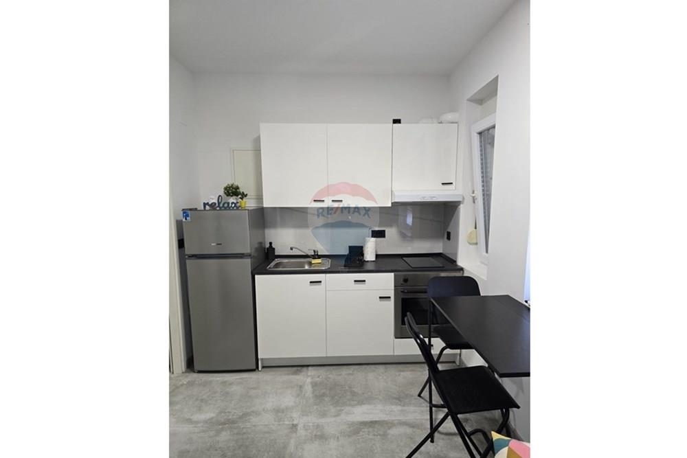 Hiša Sinjoretovo, Zadar, 315m2