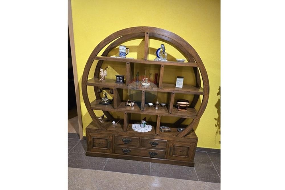 Hiša Podlug, Benkovac, 700m2