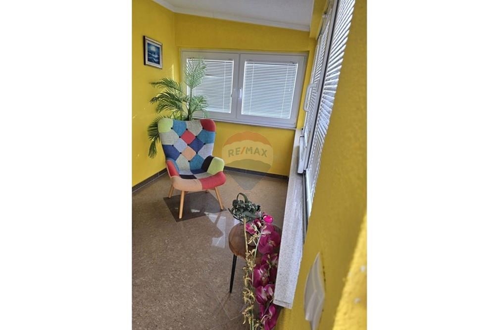 Hiša Podlug, Benkovac, 700m2