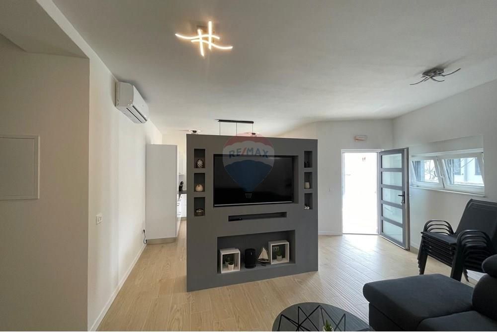 Apartma Vinjerac, Posedarje, 116m2
