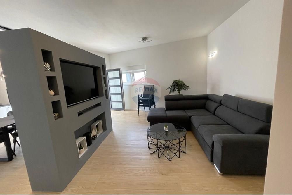 Apartma Vinjerac, Posedarje, 116m2