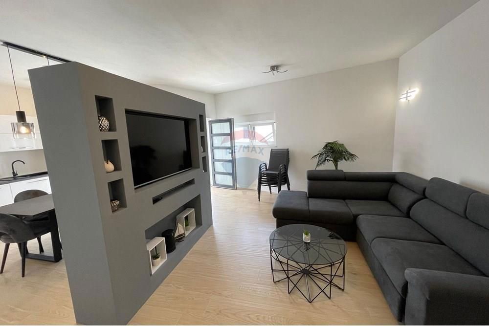 Apartma Vinjerac, Posedarje, 116m2