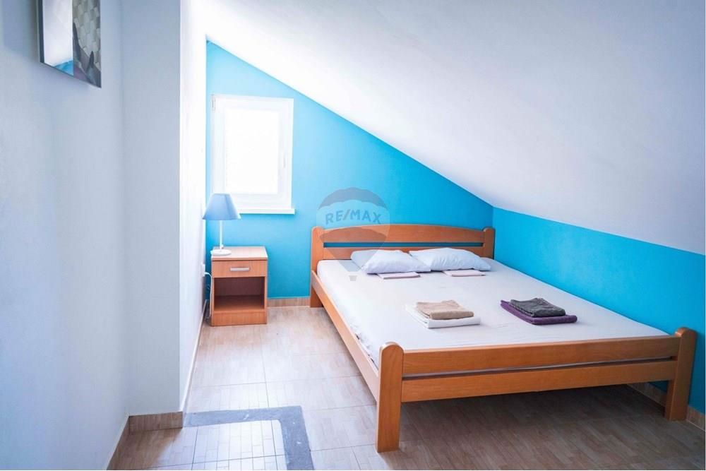 Stanovanje Novalja, 100m2