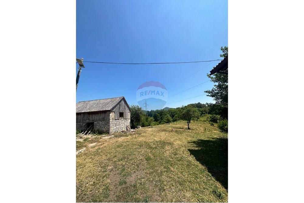 Hiša Prokike, Brinje, 80m2