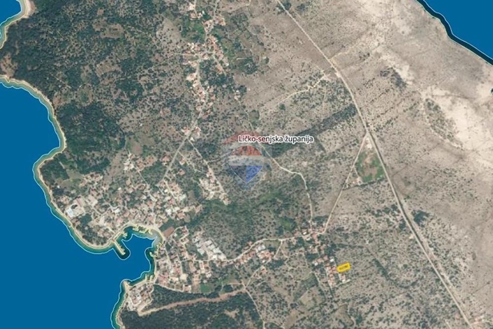 Zemljišče Novalja, 636m2