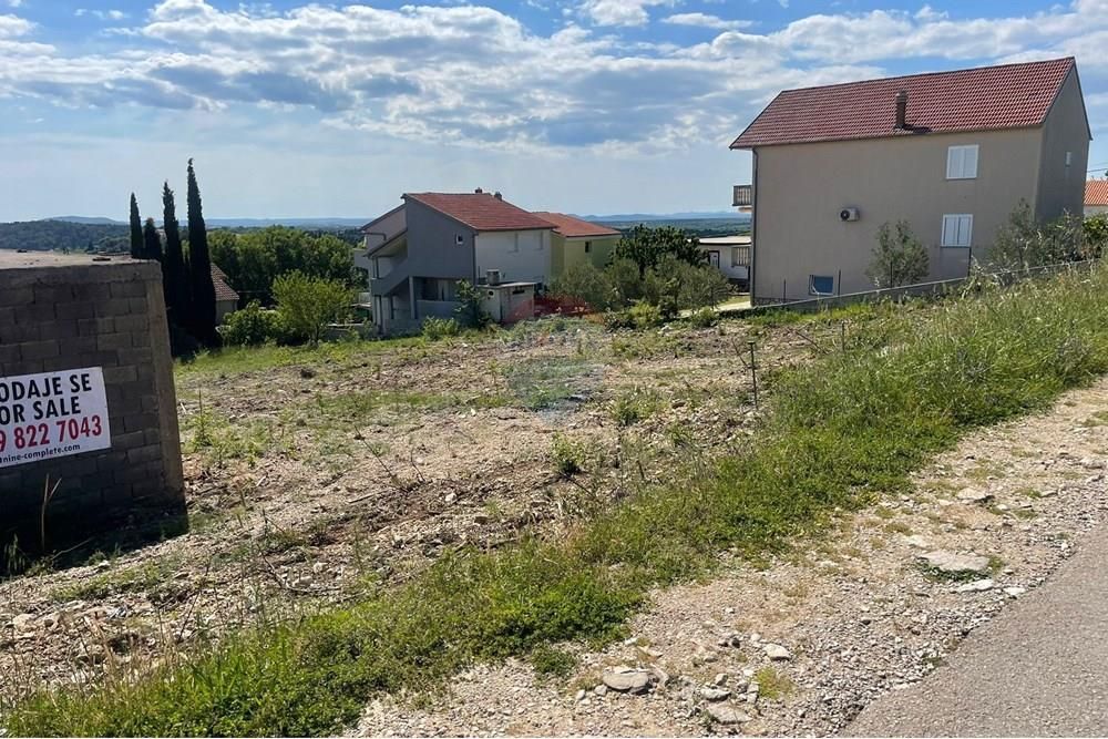 Zemljišče Buković, Benkovac, 3.100m2