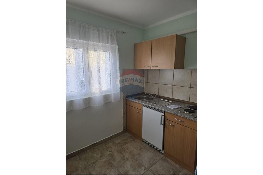 Hiša Obrovac, 400m2