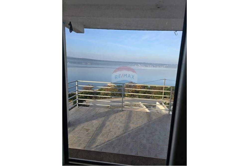 Hiša Obrovac, 400m2