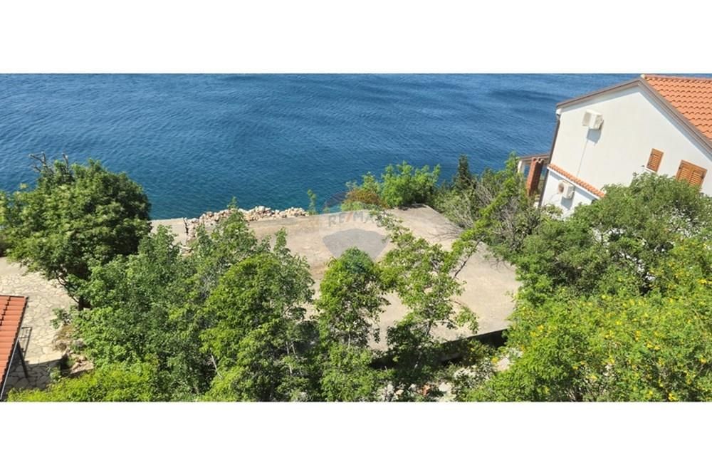 Zemljišče Barić Draga, Karlobag, 380m2