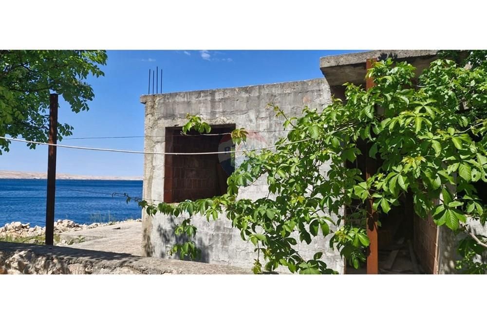 Zemljišče Barić Draga, Karlobag, 380m2