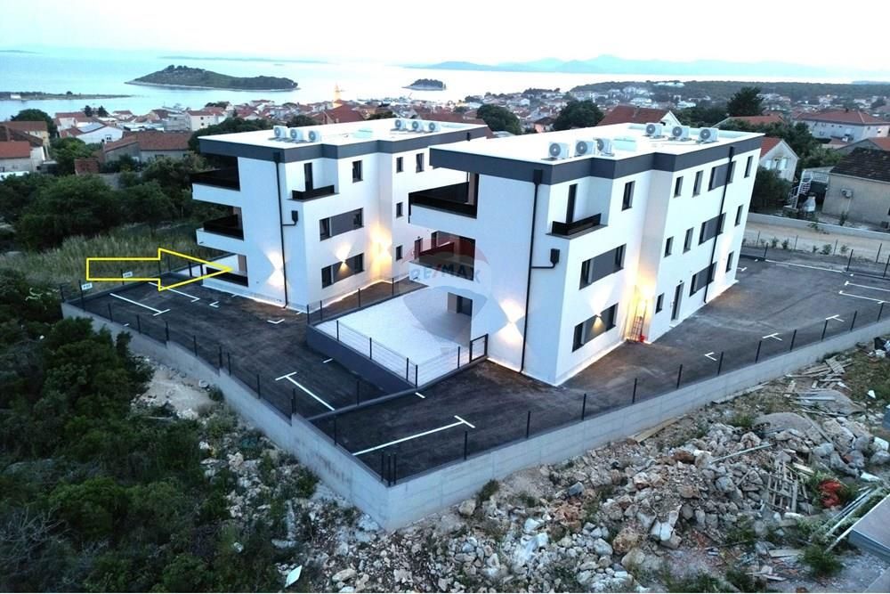 Stanovanje Pakoštane, 69,79m2