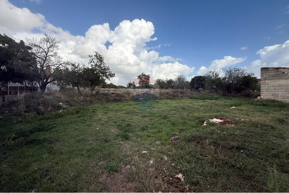 Zemljišče Gorica, Sukošan, 1.041m2