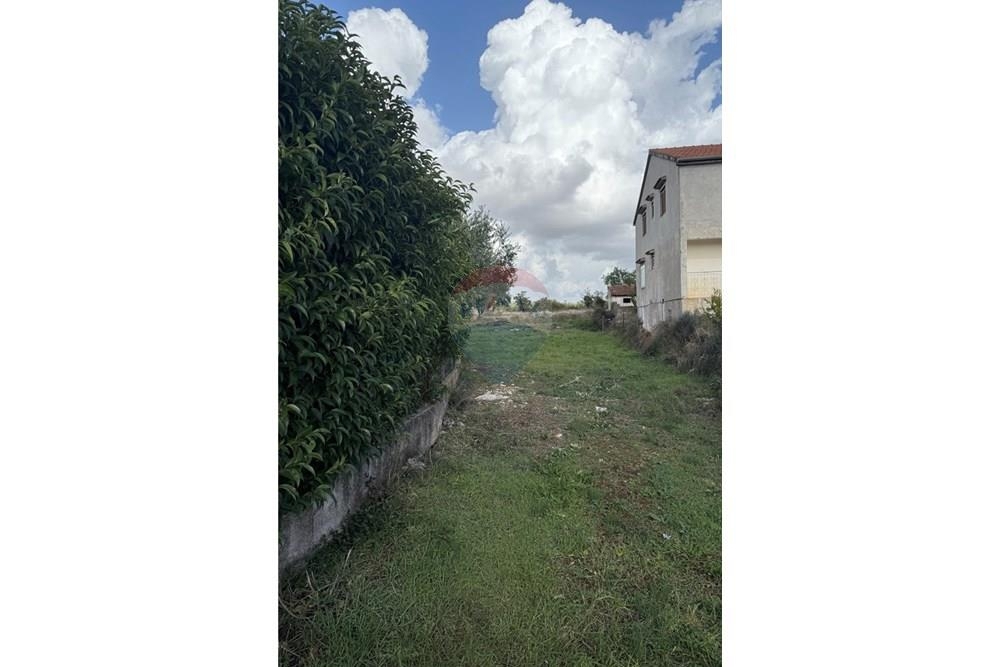 Zemljišče Gorica, Sukošan, 1.041m2