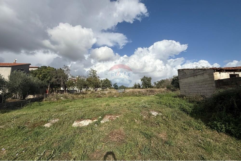 Zemljišče Gorica, Sukošan, 1.041m2