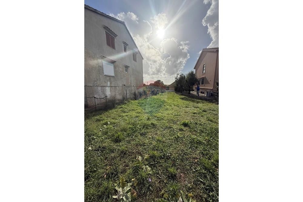 Zemljišče Gorica, Sukošan, 1.041m2